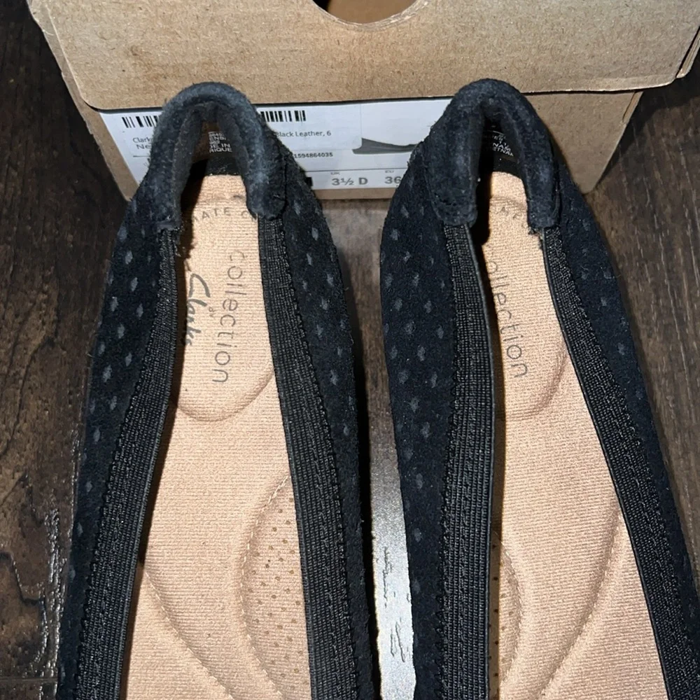 NIB Clarks Elin Sun Perforated Wedge